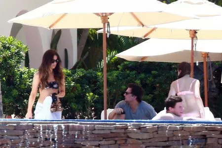 Kate Beckinsale / katebeckinsale nude photo #1195