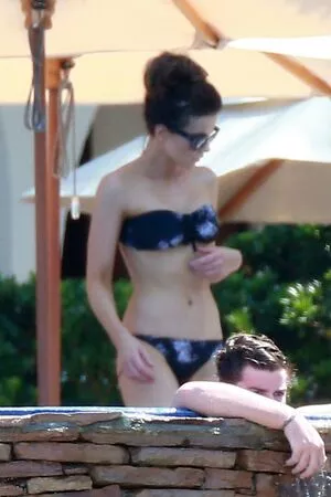 Kate Beckinsale / katebeckinsale nude photo #1212