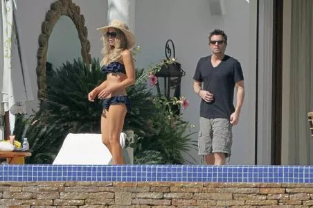 Kate Beckinsale / katebeckinsale nude photo #1233