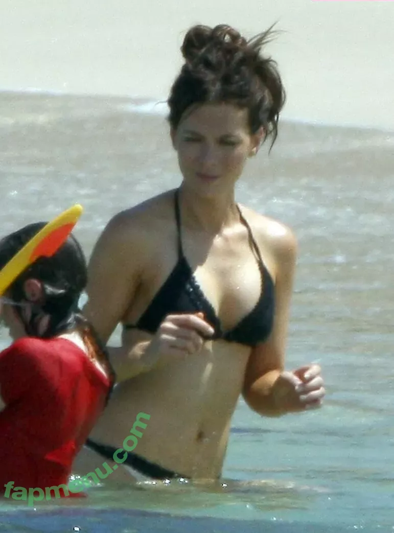 Kate Beckinsale nude photo #1154 (katebeckinsale)