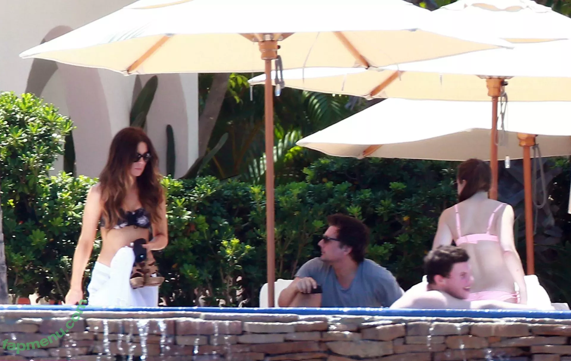Kate Beckinsale nude photo #1195 (katebeckinsale)