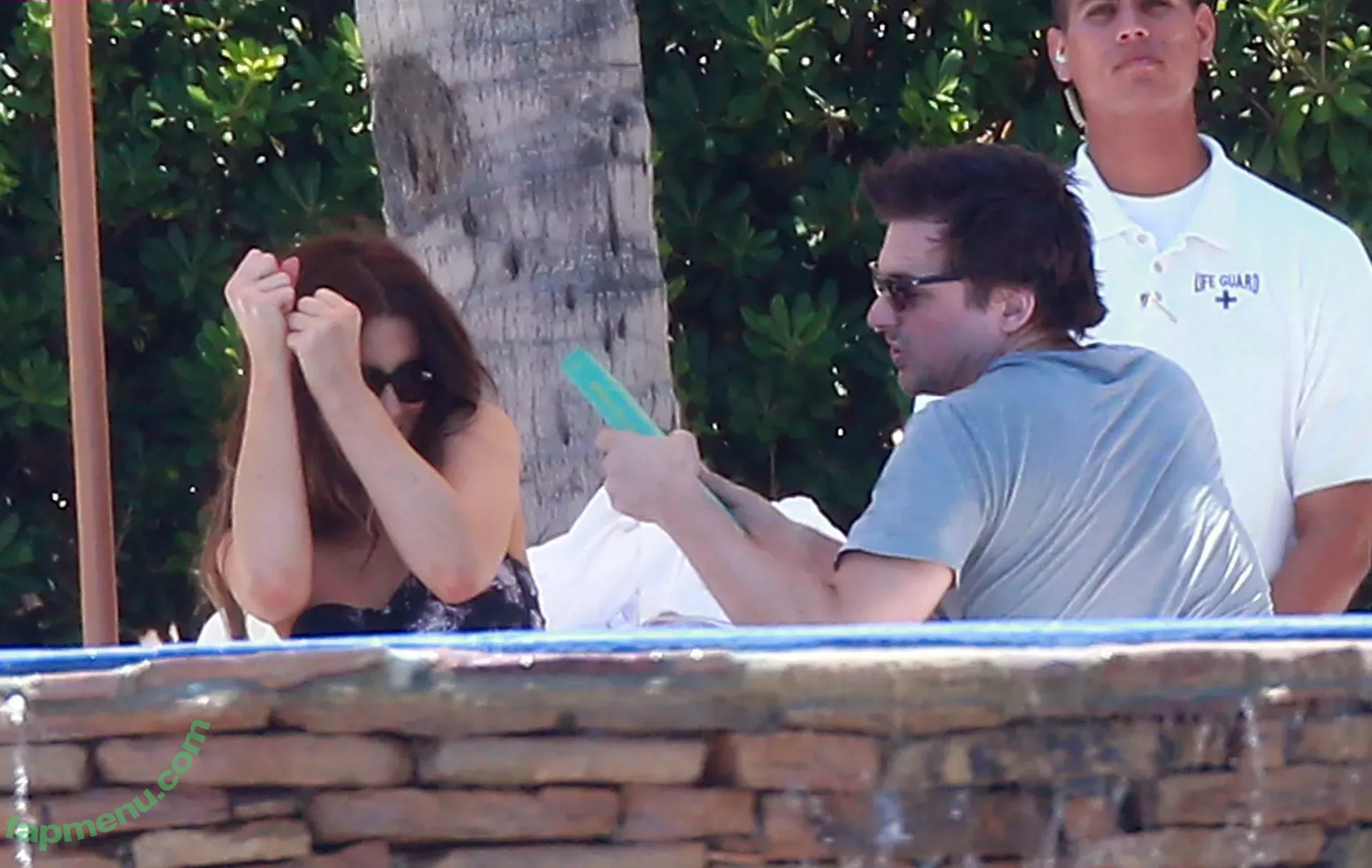 Kate Beckinsale nude photo #1223 (katebeckinsale)