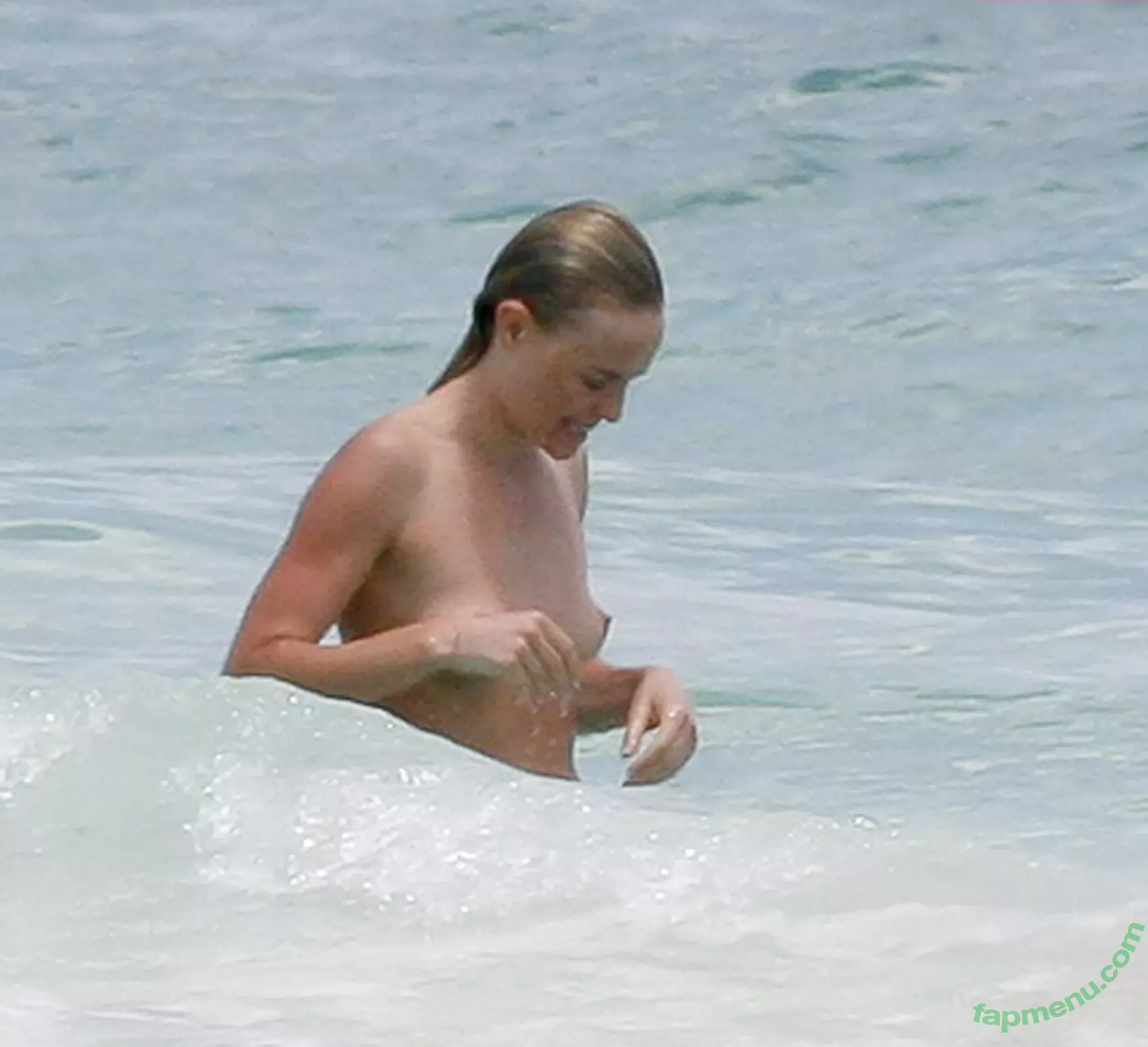 Kate Bosworth nude photo #0132 (katebosworth)