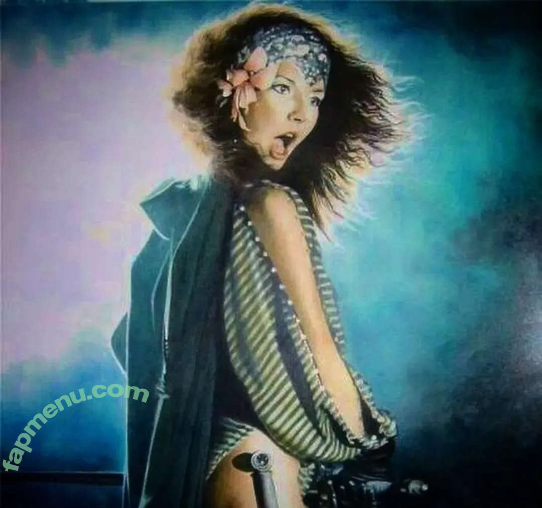 Kate Bush nude photo #0017 (katebushmusic)