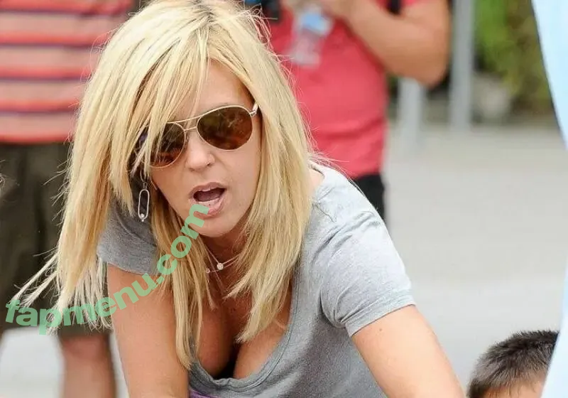 Kate Gosselin nude photo #0007 (Kate Gosselin)