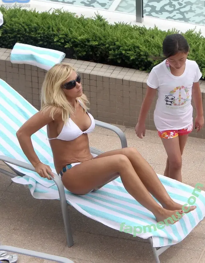 Kate Gosselin nude photo #0008 (Kate Gosselin)