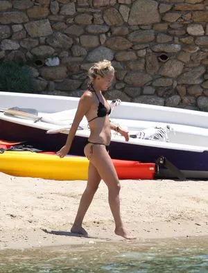 Kate Hudson / katehudson nude photo #0055