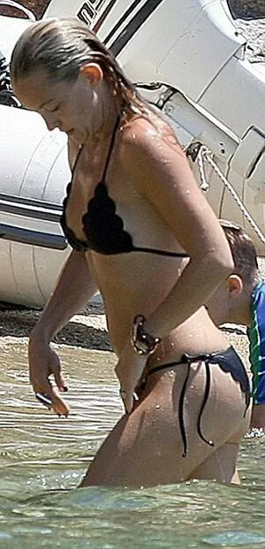 Kate Hudson / katehudson nude photo #0068