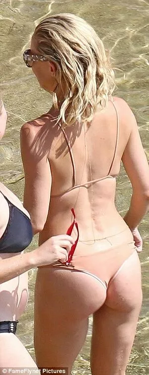 Kate Hudson / katehudson nude photo #0118