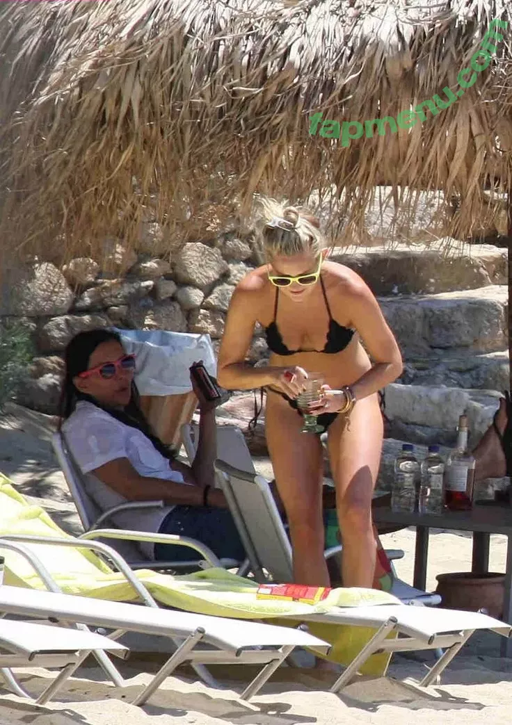 Kate Hudson nude photo #0049 (katehudson)
