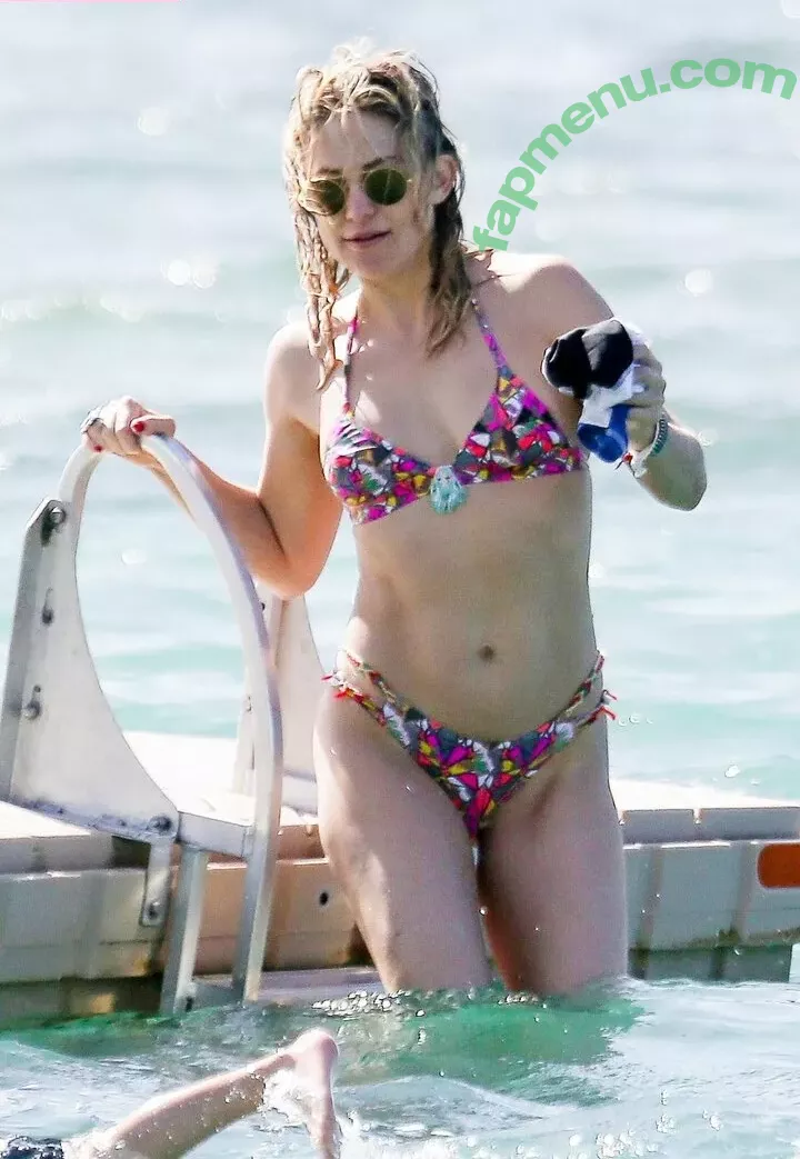 Kate Hudson nude photo #0103 (katehudson)