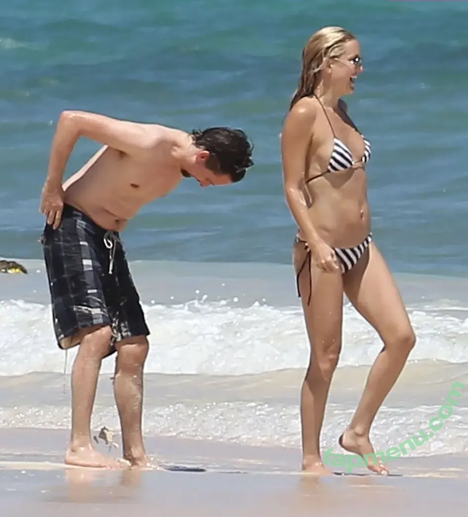Kate Hudson nude photo #0961 (katehudson)