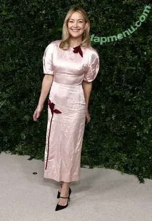 Kate Hudson / katehudson nude photo #1316