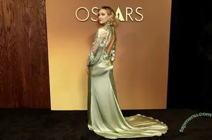 Kate Hudson / katehudson nude photo #1368