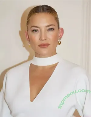 Kate Hudson / katehudson nude photo #1473