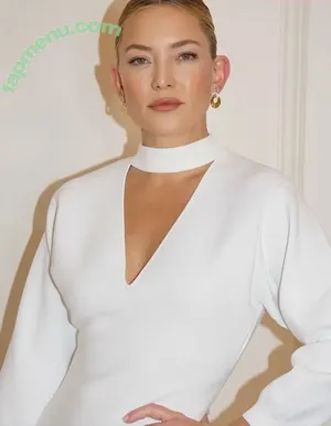 Kate Hudson / katehudson nude photo #1474
