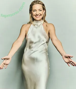 Kate Hudson / KateHudsan / katehudson nude photo #1480