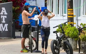 Kate Hudson / KateHudsan / katehudson nude photo #1495