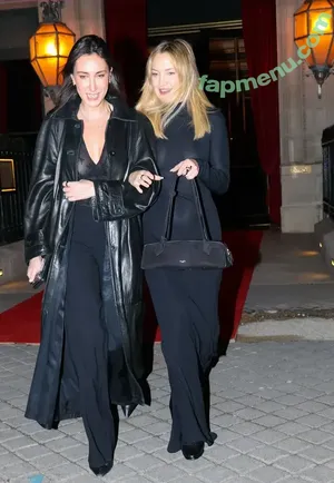 Kate Hudson / KateHudsan / katehudson nude photo #1559