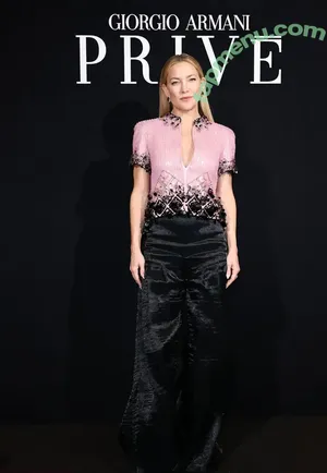 Kate Hudson / KateHudsan / katehudson nude photo #1569