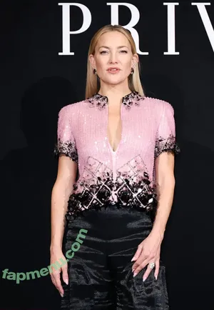 Kate Hudson / KateHudsan / katehudson nude photo #1574