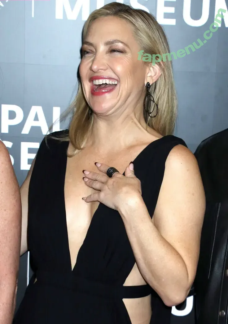 Kate Hudson nude photo #1190 (katehudson)