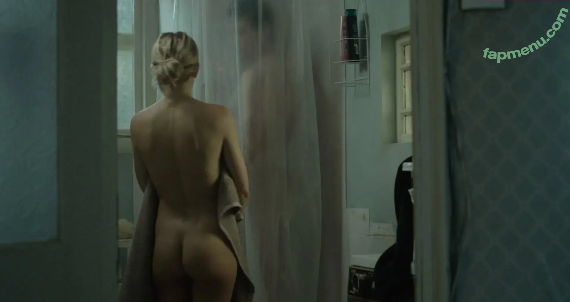 Kate Hudson nude photo #1195 (katehudson)