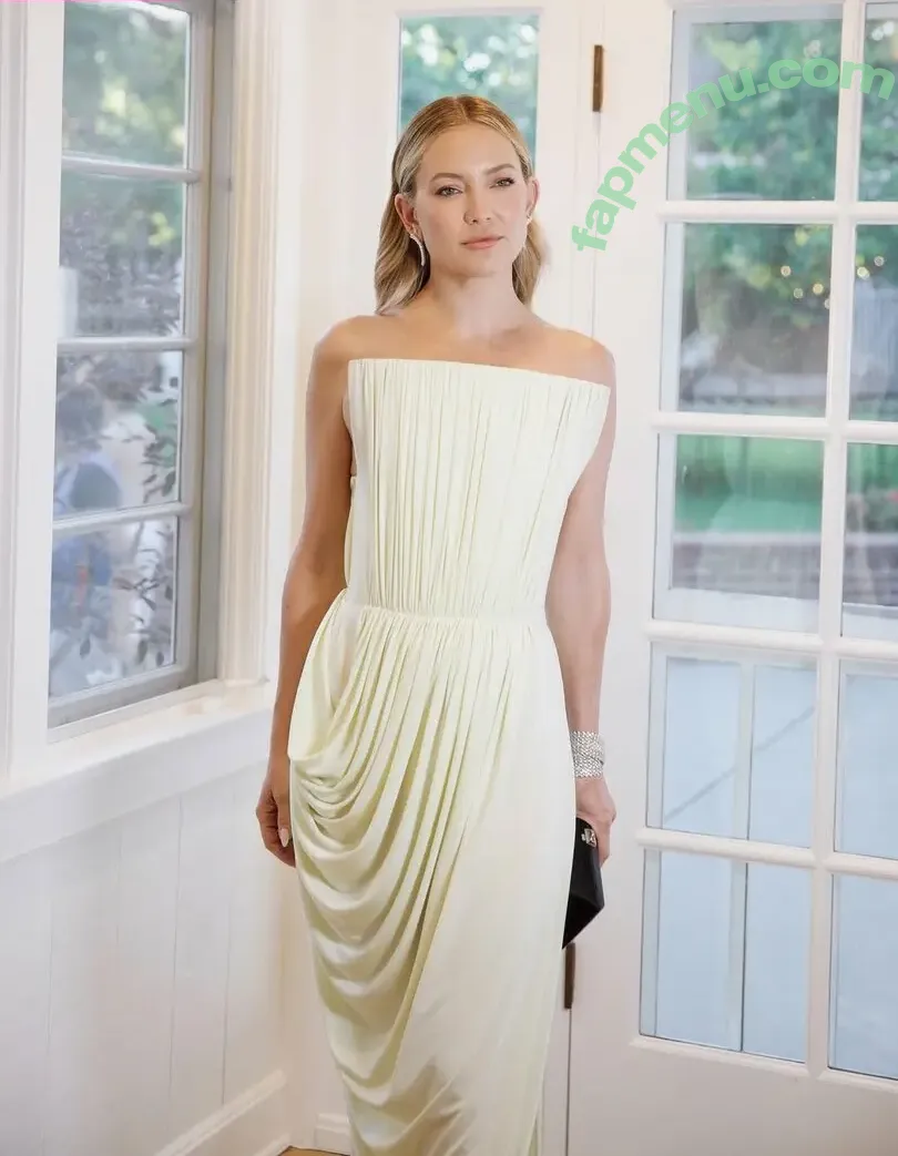 Kate Hudson nude photo #1308 (katehudson)