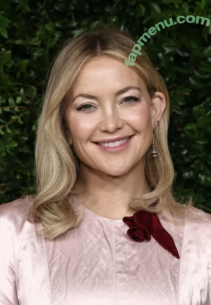 Kate Hudson nude photo #1319 (katehudson)