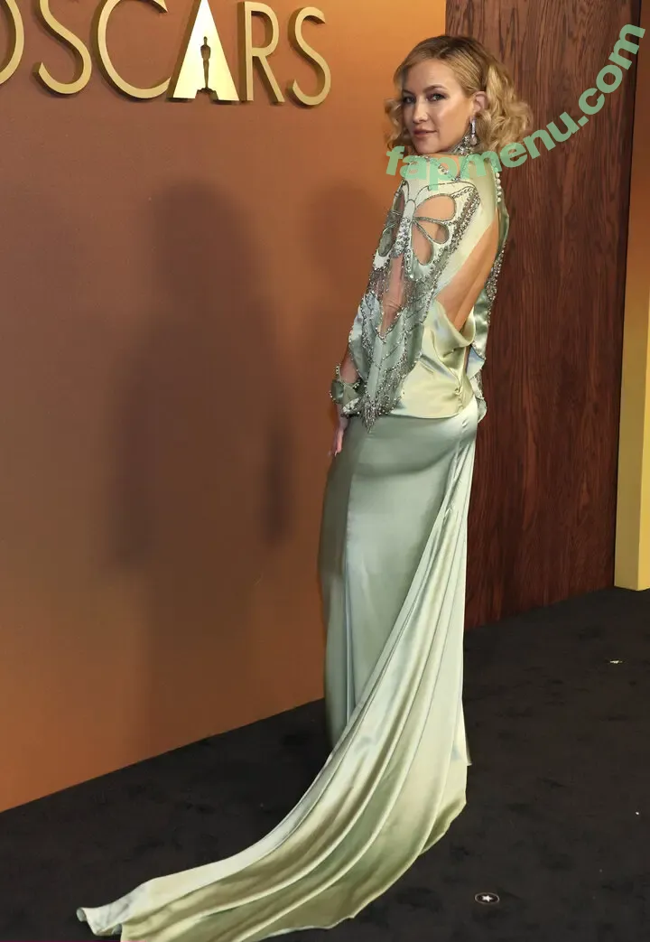 Kate Hudson nude photo #1353 (katehudson)