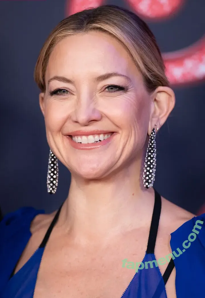 Kate Hudson nude photo #1413 (katehudson)