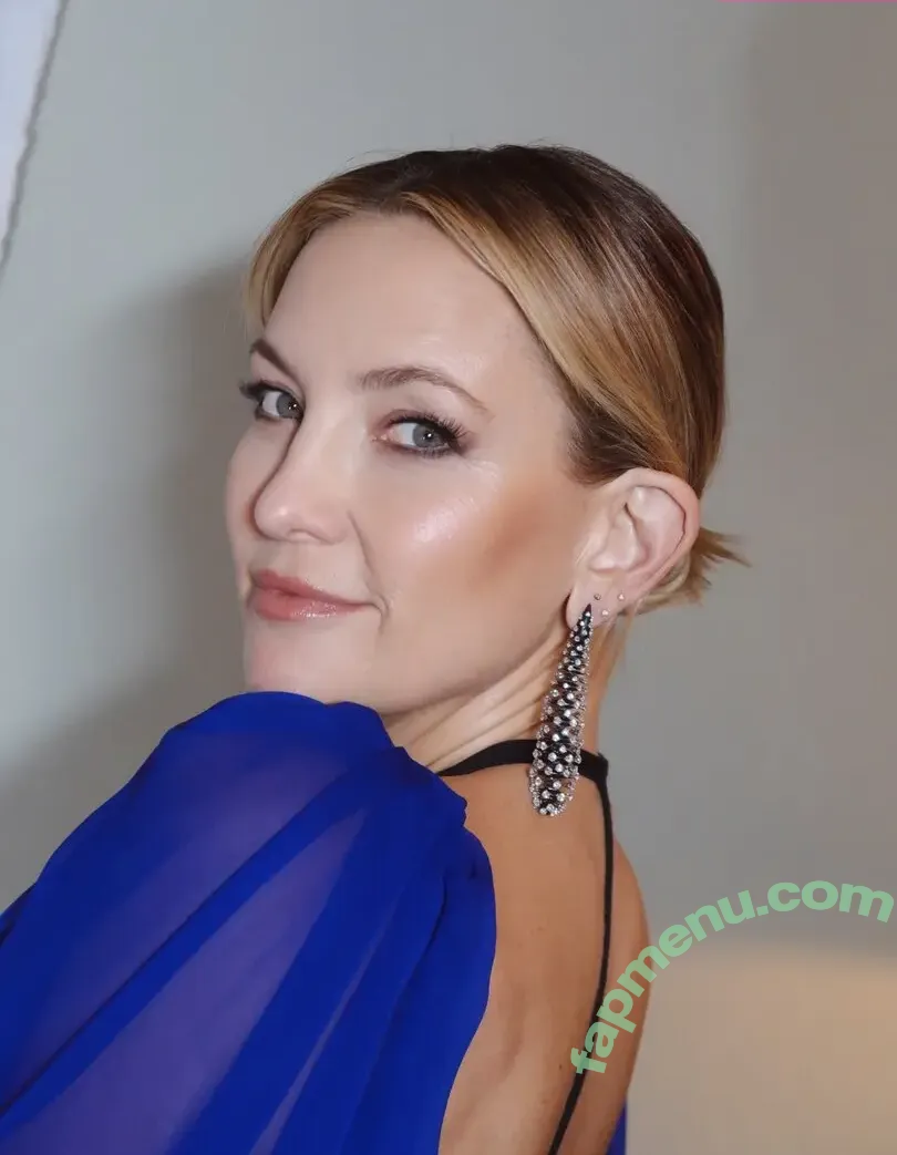 Kate Hudson nude photo #1426 (katehudson)