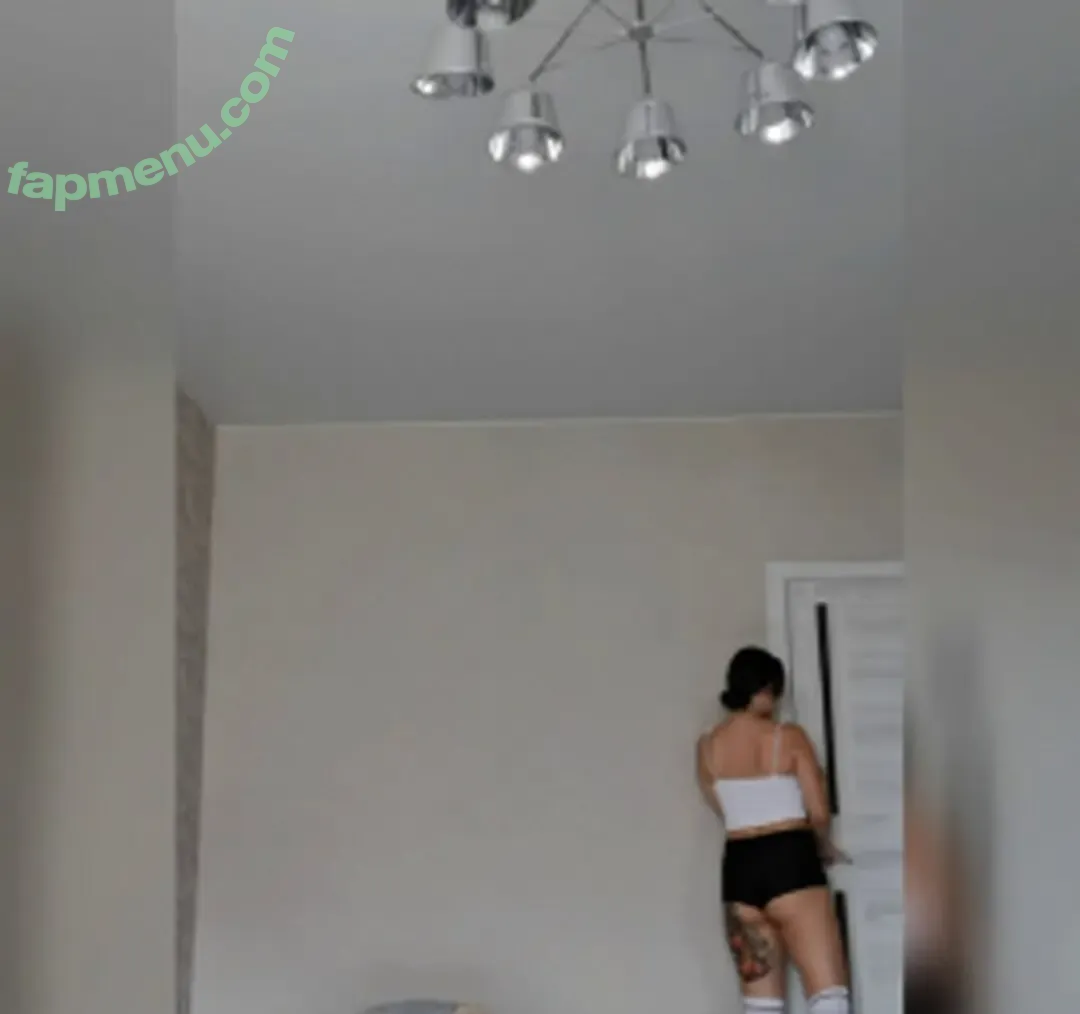 Kate Koss nude photo #0287 (kate.koss / katekoss)