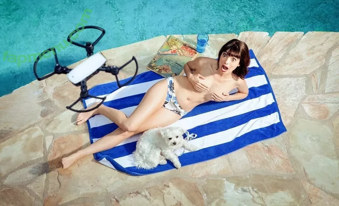 Kate Micucci nude photo #0081 (katemicucci)