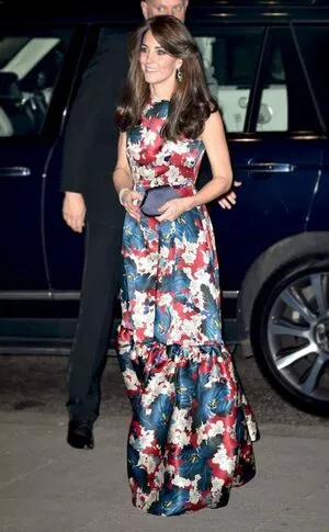 Kate Middleton / Catherine / Catherine Elizabeth / PrincessWales / princeandprincessofwales nude photo #0112
