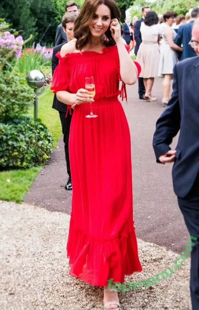 Kate Middleton nude photo #0115 (Catherine / Catherine Elizabeth / PrincessWales / princeandprincessofwales)