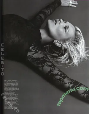 Kate Moss / kateamoss / katemossagency nude photo #0686