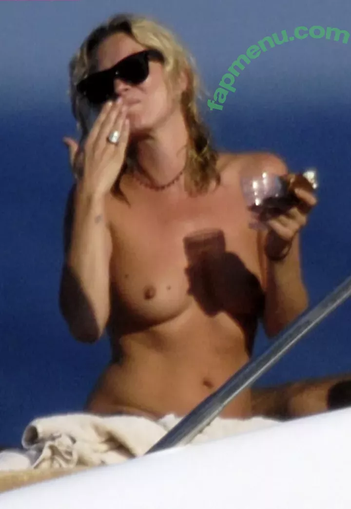 Kate Moss nude photo #0332 (kateamoss / katemoss / katemossagency)