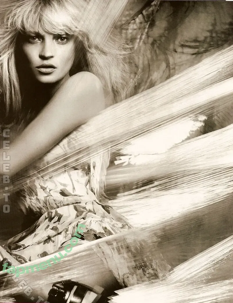 Kate Moss nude photo #0698 (kateamoss / katemossagency)