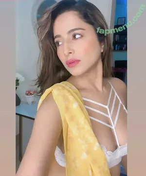 Kate Sharma / katesharma nude photo #0106