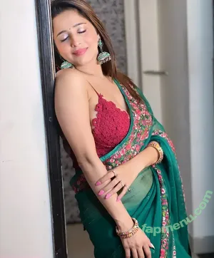 Kate Sharma / katesharma nude photo #0111