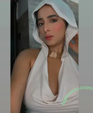 Kate Sharma / katesharma nude photo #0136