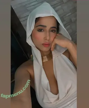 Kate Sharma / katesharma nude photo #0138