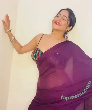 Kate Sharma / katesharma nude photo #0150