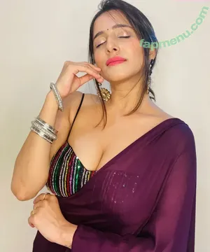 Kate Sharma / katesharma nude photo #0151