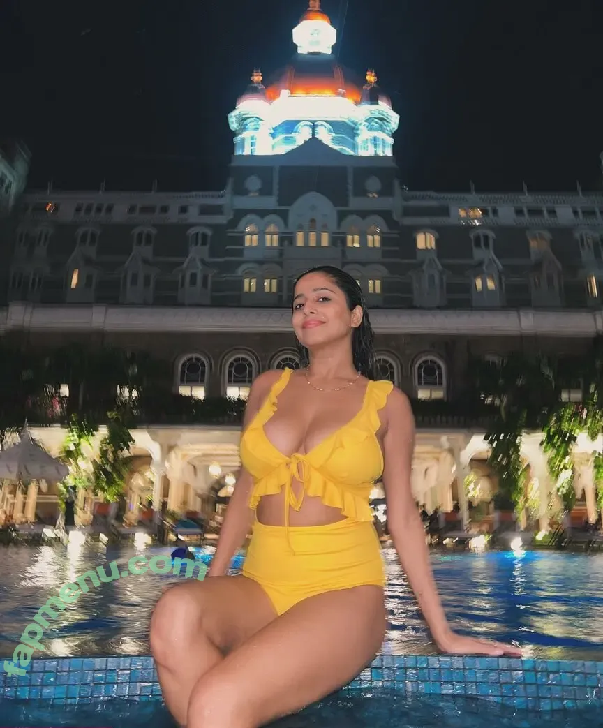 Kate Sharma nude photo #0102 (katesharma)