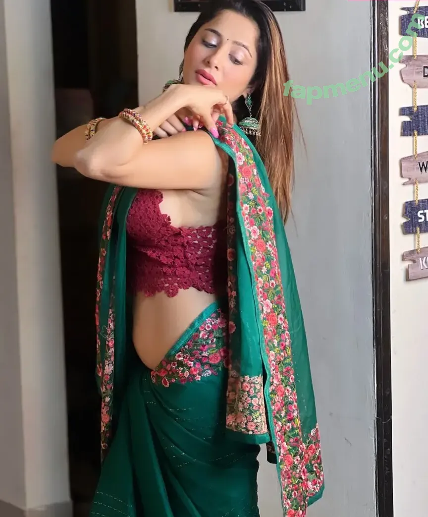 Kate Sharma nude photo #0115 (katesharma)