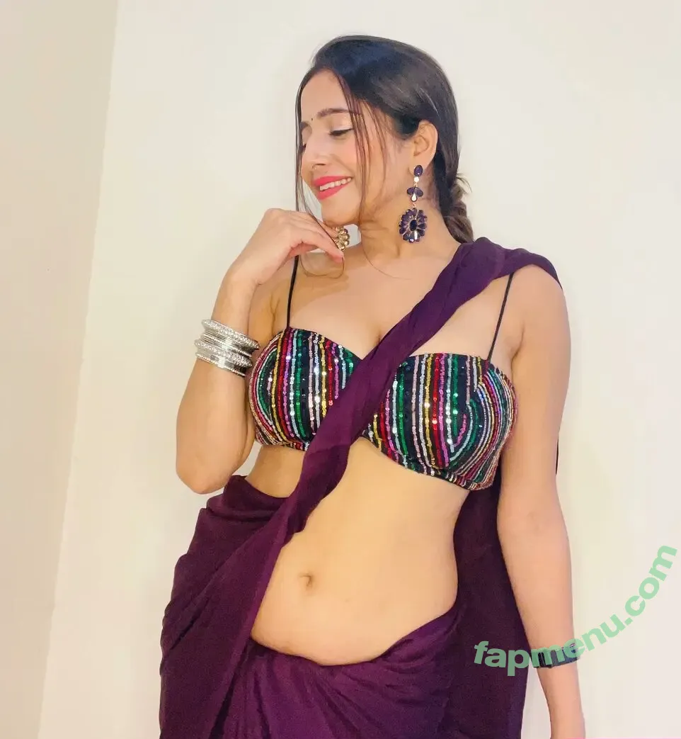 Kate Sharma nude photo #0165 (katesharma)