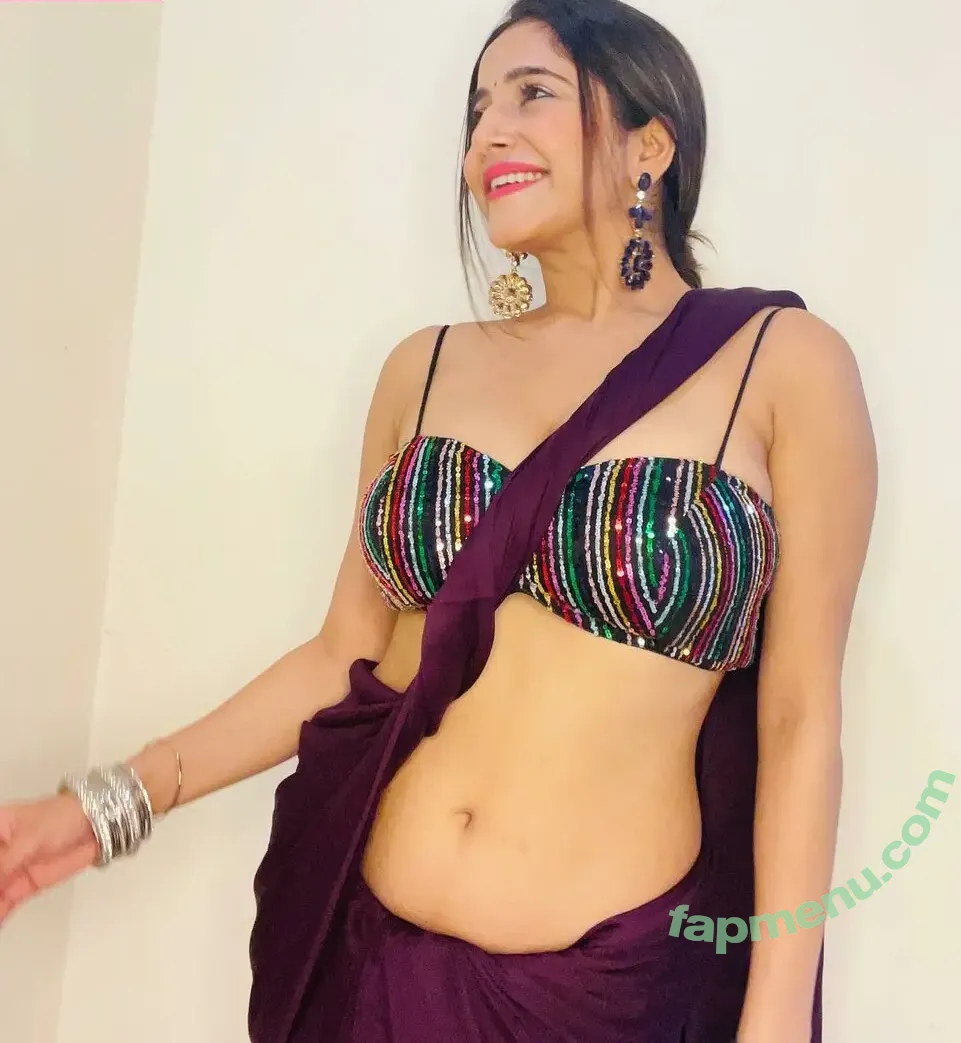 Kate Sharma nude photo #0168 (katesharma)