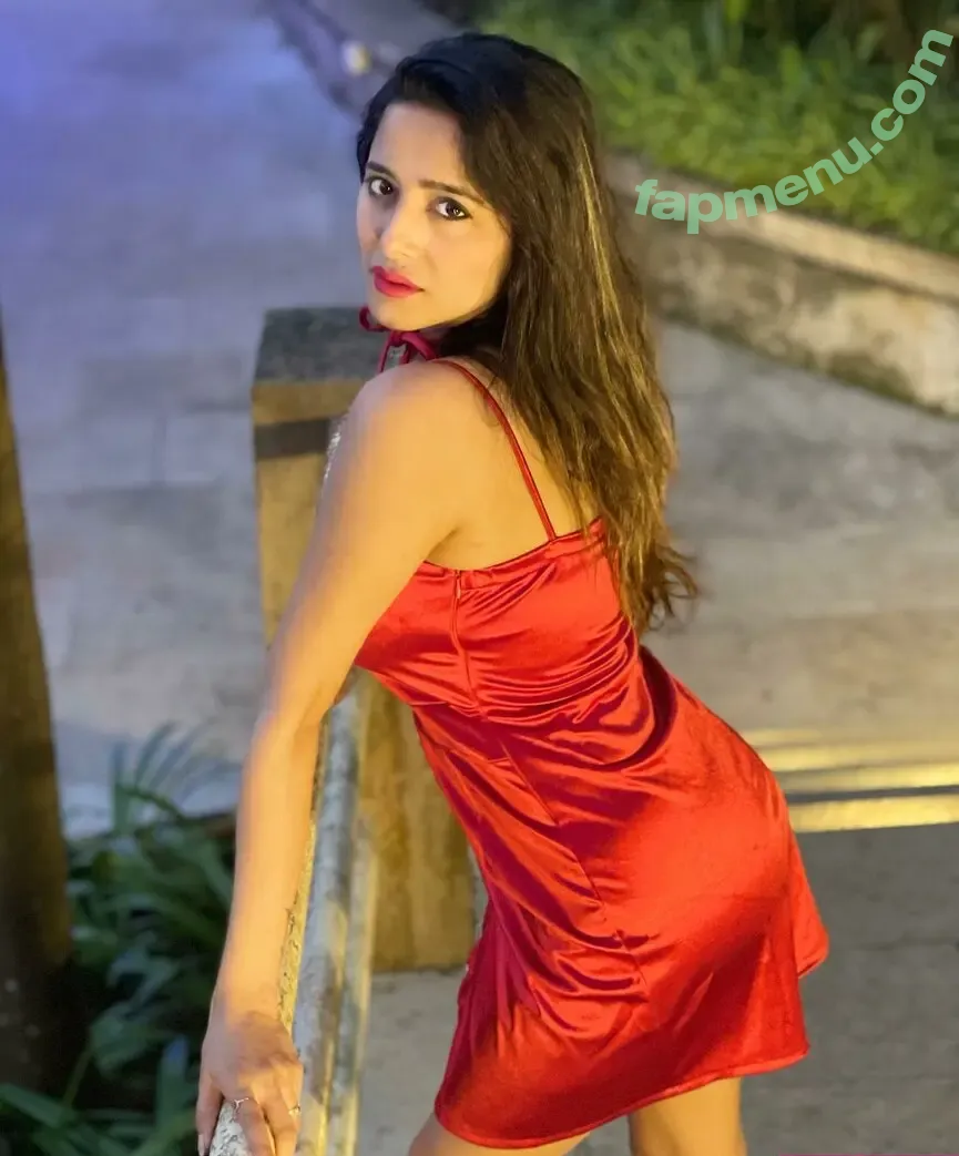 Kate Sharma nude photo #0183 (katesharma)